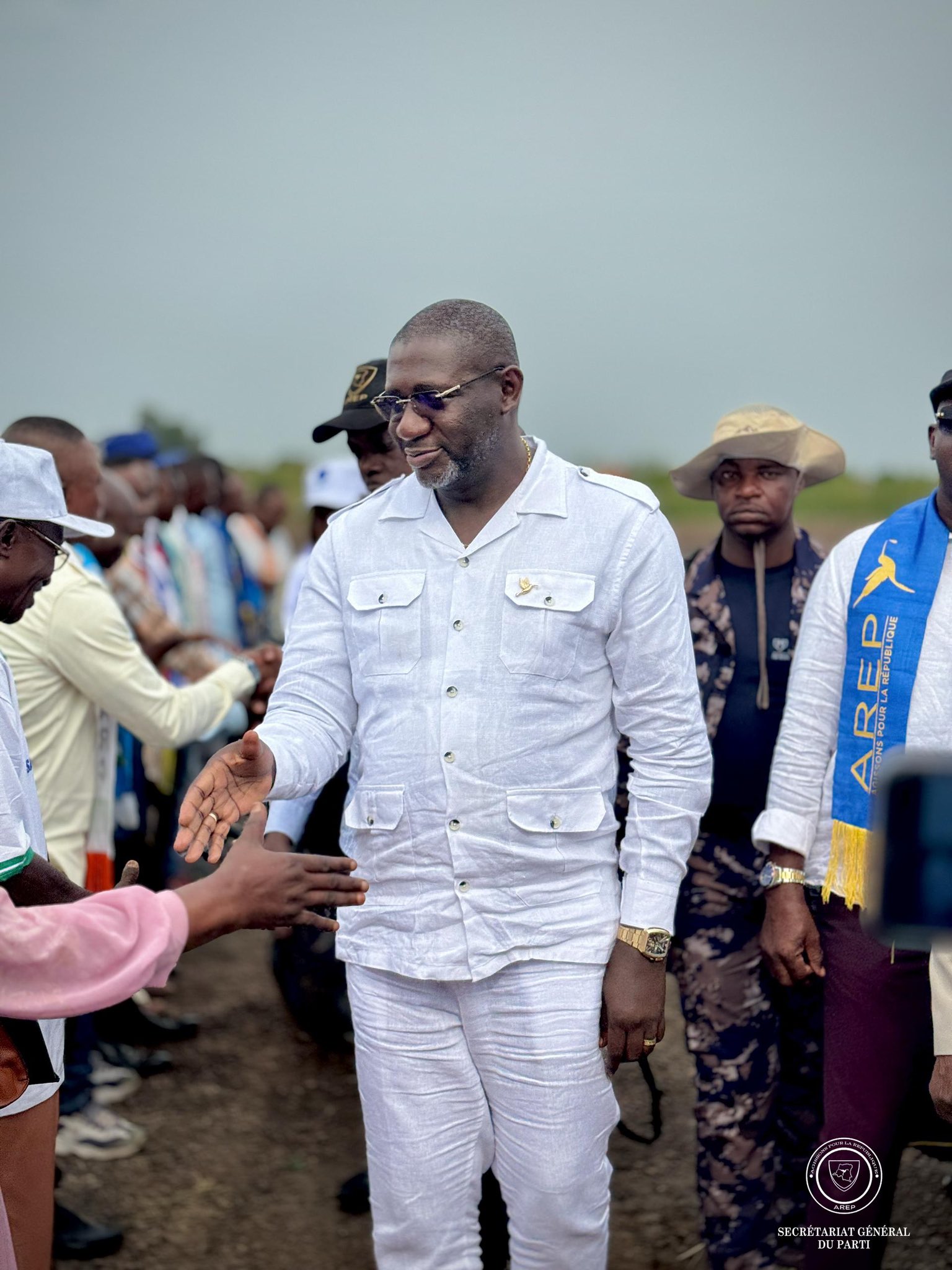 Me Camy Richard KALELE, et toute sa délégation arrivent dans la province du KWILU pour une mission officielle